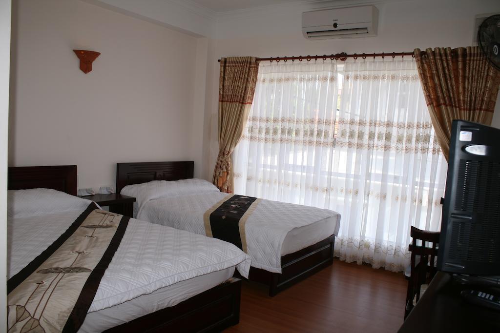 Nhiet Doi Hotel Tuy Hòa Zewnętrze zdjęcie